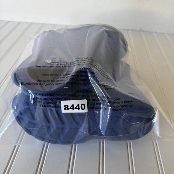 Crocs Blue Rain Boots youth junior size 3 - Picture 10 of 11
